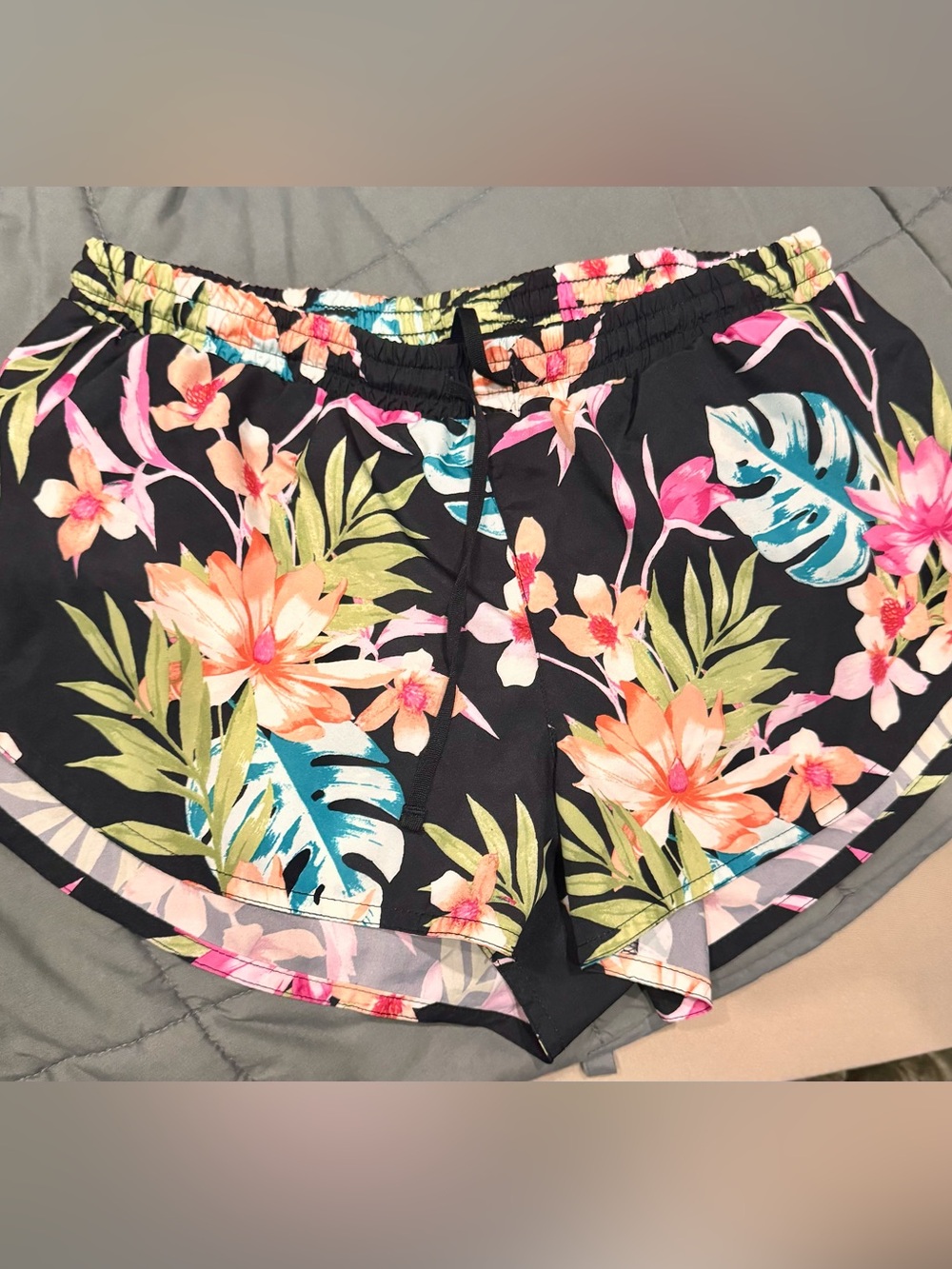 Old Navy Black Tropical Floral Athletic Shorts